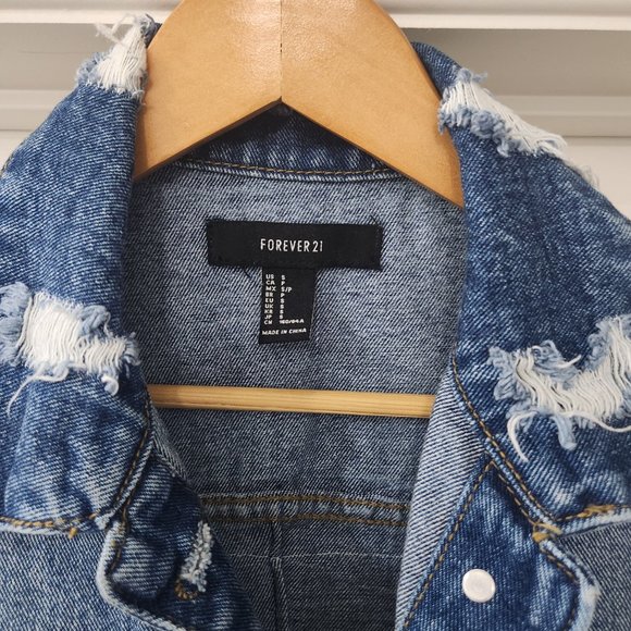 One-Of-A-Kind Custom Forever 21 Distressed Denim Vest Sz S - Picture 8 of 16